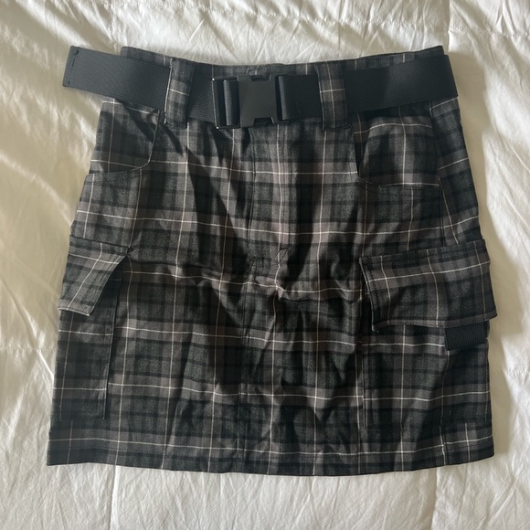 Garage cargo mini skirt - Picture 1 of 5
